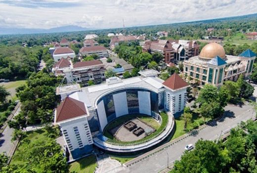 3 Orang Top Alumnus Fakultas Hukum Universitas Islam Indonesia - GenPI.co JOGJA