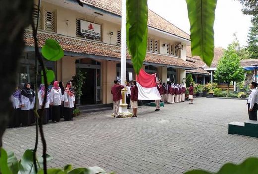 3 Orang Top Alumnus SMA Negeri 3 Yogyakarta, Ada Yoyok! - GenPI.co JOGJA