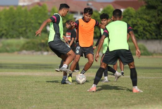 Jelang Peluncuran Tim, Pelatih PSIM Jogja Asah Set Piece - GenPI.co JOGJA