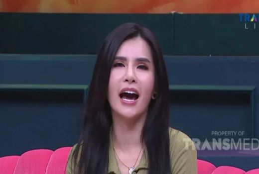 Dekat dengan Billy Syahputra, Maria Vania Butuh Pertimbangan - GenPI.co JOGJA