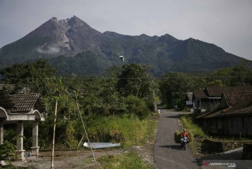 BPPTKG Sebut Ketinggian Kubah Lava Barat Daya Gunung Merapi Bertambah - GenPI.co JOGJA