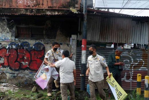 Spanduk Provokatif Jelang Pemilu 2024 Bermunculan di Sleman - GenPI.co JOGJA