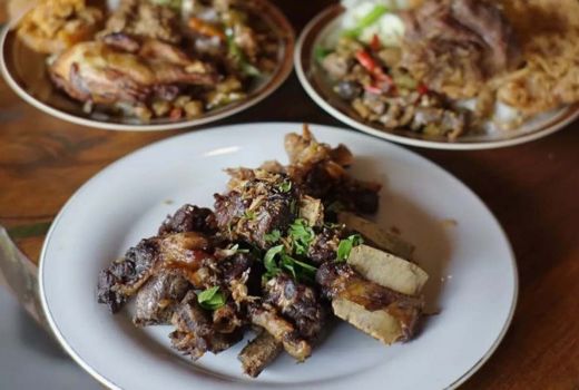 Griyo Dahar Susilo di Yogyakarta, Tawarkan Menu Tradisional Lezat! - GenPI.co JOGJA