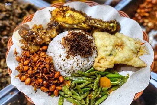 Lezatnya Menu Nasi Uduk H Rodjali di Yogyakarta, Gurih Banget! - GenPI.co JOGJA