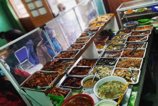 Warung Makan Bu Spoed Yogyakarta, Tawarkan Masakan Khas Jawa - GenPI.co JOGJA