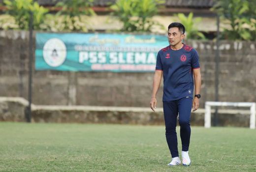 Pelatih PSS Sleman Minta Tim Tak Anggap Enteng Persik Kediri - GenPI.co JOGJA