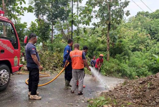 Hujan Lebat, Bencana Tanah Longsor Terjadi di Bantul - GenPI.co JOGJA