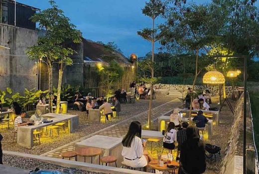 Resto Kanca YK di Yogyakarta, Ada Menu Spesial Sambal Bakar! - GenPI.co JOGJA