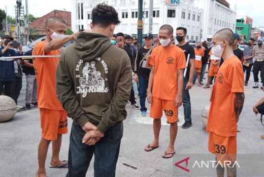 Penganiayaan di Titik Nol Yogyakarta, Tersangka Laporkan Balik Korban - GenPI.co JOGJA
