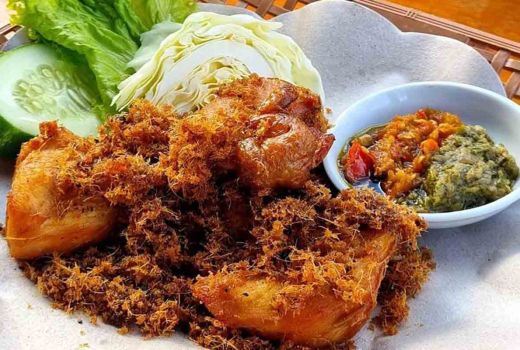 Resto Ayam Tak Goreng di Yogyakarta, Rasanya Juara! - GenPI.co JOGJA