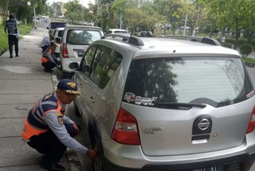 Pemkab Sleman Dorong Warga Lapor Ketika Temui Juru Parkir Nakal - GenPI.co JOGJA