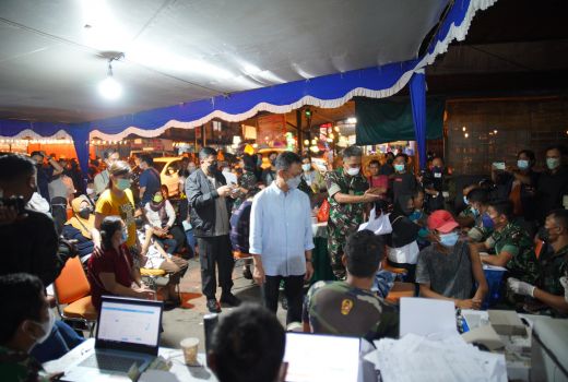 Jemput Bola, Vaksinasi Tembus 1.000 Orang Lebih - GenPI.co KALBAR