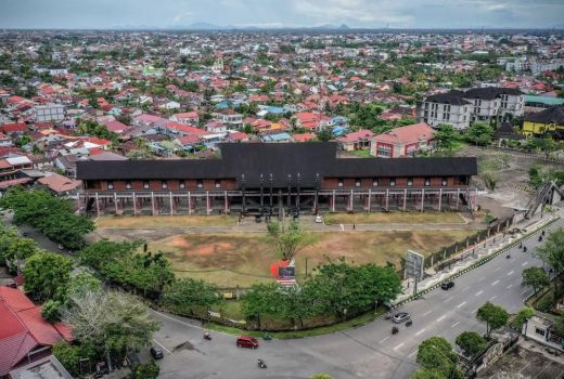 Rumah Radakng, Destinasi Wisata Berbasis Budaya - GenPI.co KALBAR