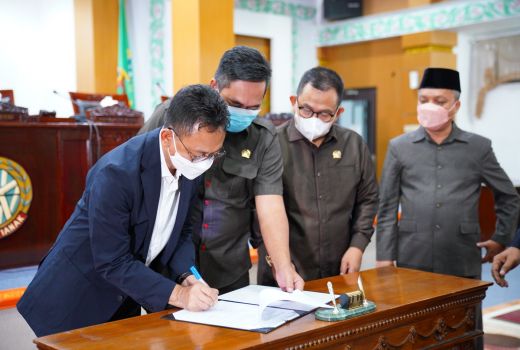 Targetkan Optimalisasi Pajak Daerah dan Benahi Data Wajib Pajak - GenPI.co KALBAR