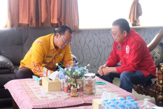 Cornelis Ingatkan Bupati Bengkayang Waspada Kelola Dana Kabupaten - GenPI.co KALBAR