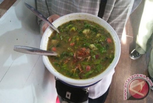 Bubur Paddas Makanan Lebaran Khas Sambas Simbol Persatuan - GenPI.co KALBAR