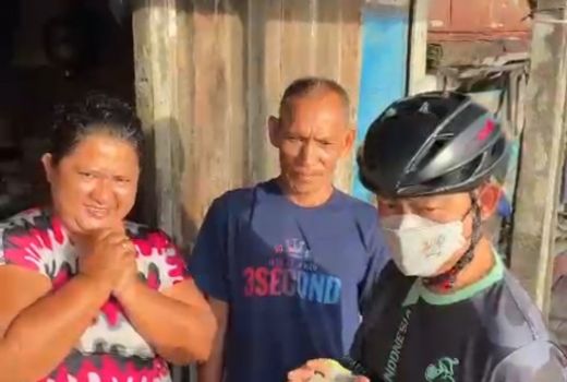 Giring Sepeda, Wali Kota Lebaran ke Rumah Warga Tepian Kapuas - GenPI.co KALBAR