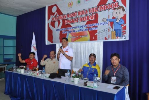 Gelar Pelatihan, Wasit Kapuas Hulu Ditargetkan Tembus Nasional - GenPI.co KALBAR
