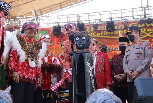 Pekan Gawai Dayak ke-36 Kalbar Jadi Magnet Wisata Budaya - GenPI.co KALBAR