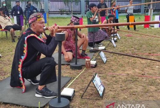 Warisan Leluhur, Sumpit Jadi Lomba Favorit dalam Gawai Dayak - GenPI.co KALBAR