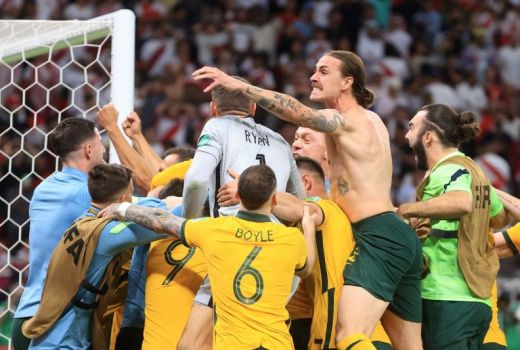 Kalahkan Peru dalam Adu Penalti, Australia Lolos ke Piala Dunia - GenPI.co KALBAR