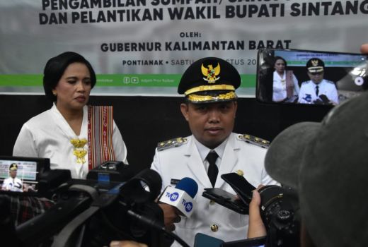 Profil Melkianus, Wabup Sintang Pengganti yang Baru Dilantik - GenPI.co KALBAR