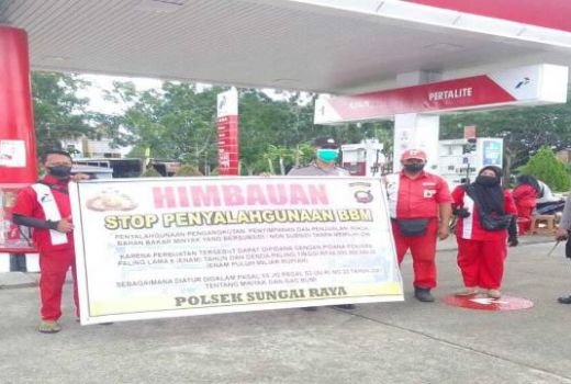 Patroli Rutin, Polres Kubu Raya Awasi Penyaluran BBM Subsidi - GenPI.co KALBAR