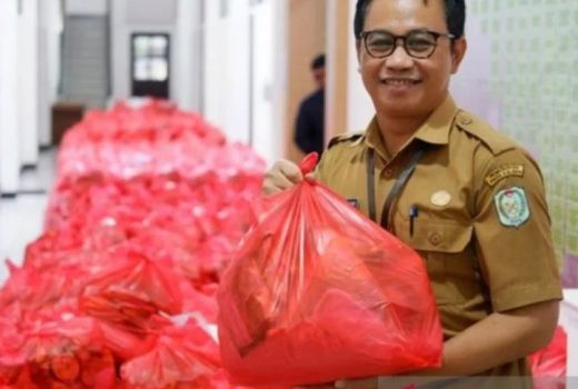 Bantu Kurangi Beban KPM, Kalbar Salurkan 4.350 Paket Gratis - GenPI.co KALBAR