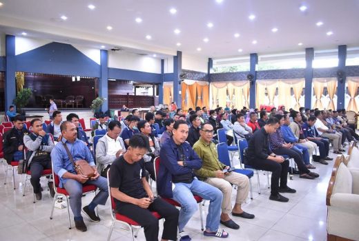 Belajar Kembangkan Wisata, 120 Kades Sintang Dikirim ke Pulau Lemukutan - GenPI.co KALBAR
