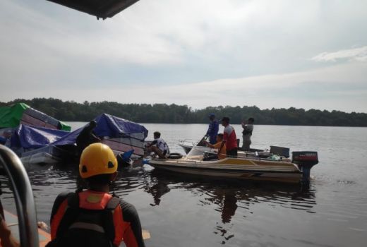 Angkut Kasur ke Pulau Maya, KM Bersama Tenggelam di Perairan Teluk Batang - GenPI.co KALBAR