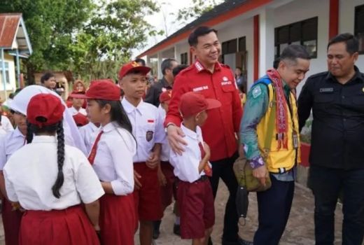 6 Gedung SD Merah Putih di Kapuas Hulu Diresmikan Bupati - GenPI.co KALBAR