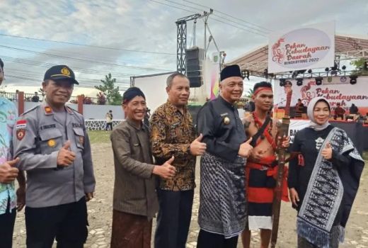 Pererat Persatuan Warga, Kemendikbudristek Gelar Pekan Kebudayaan Daerah - GenPI.co KALBAR