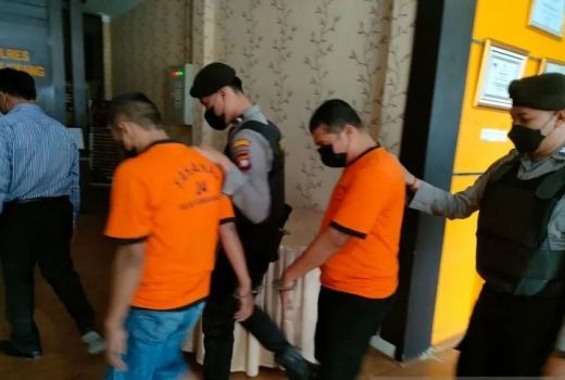 2 Pengedar Narkoba Ditangkap Polisi di Jalan Raya Pasir Panjang - GenPI.co KALBAR