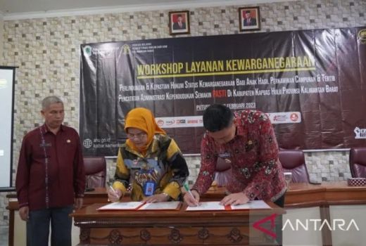 Layanan Status Kewarganegaraan oleh Kemenkumham Kalbar Didukung Pemkab Kapuas Hulu - GenPI.co KALBAR