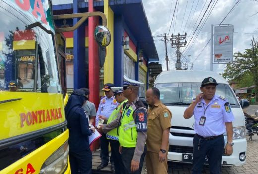 Layani Mudik Lebaran, 57 Unit Bus di Kapuas Hulu Siap Beroperasi - GenPI.co KALBAR