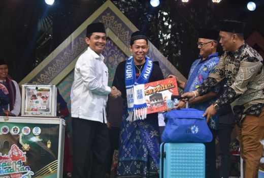 Penutupan Pontianak Kampong Ramadan Kreatif, Rendy dan Solihin Dapat Hadiah Umrah - GenPI.co KALBAR