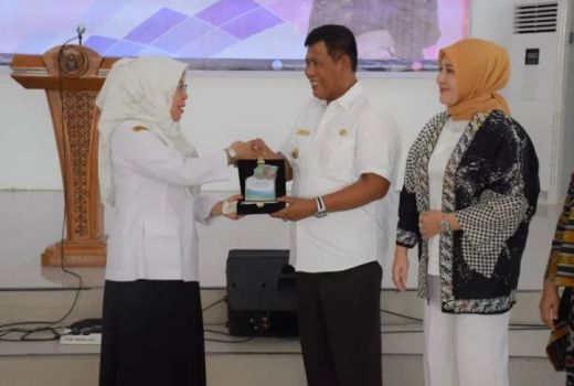 Citra Duani Sebut Hilaria Yusnani Berjasa dalam Pembangunan di Kayong Utara - GenPI.co KALBAR