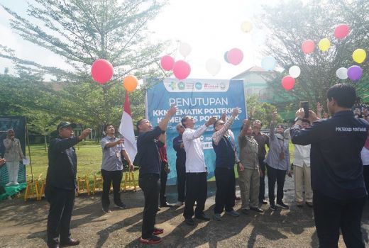 Poltekkes Kemenkes Pontianak Tutup KKN Tematik 2023 - GenPI.co KALBAR