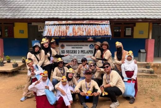 Promosikan Destinasi Wisata, Komunitas Mari Melihat Gelar Travelling ke Desa Pelapis KKU - GenPI.co KALBAR
