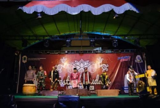 Lestarikan Budaya Leluhur, Pemkab Kapuas Hulu Gelar Festival - GenPI.co KALBAR