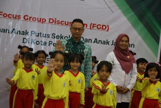 1.260 Anak Putus Sekolah di Tingkat SMA, Pontianak Komitmen pada Pemerataan Akses Pendidikan - GenPI.co KALBAR