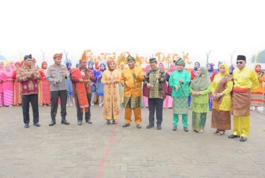 Pameran Pembangunan di Pantai Pulau Datok Jadi Sarana Promosikan Wisata - GenPI.co KALBAR