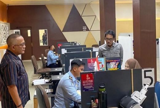 Pelayanan Paspor Merdeka, Kemenkumham Kalbar Layani 78 Pemohon - GenPI.co KALBAR