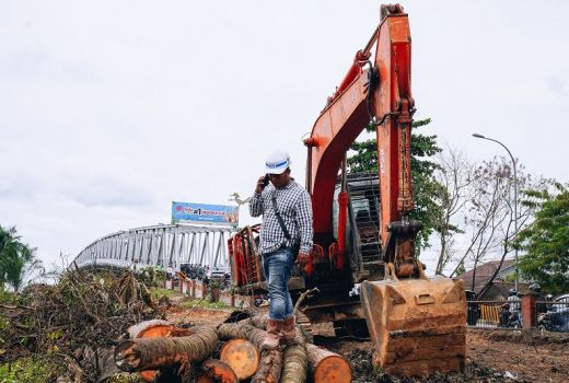 Pelebaran Jalan dan Penataan Persimpangan Dukung Duplikasi Jembatan Kapuas I - GenPI.co KALBAR