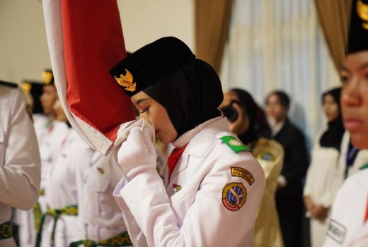 Dikukuhkan, 32 Paskibraka Kota Pontianak Siap Laksanakan Tugas - GenPI.co KALBAR