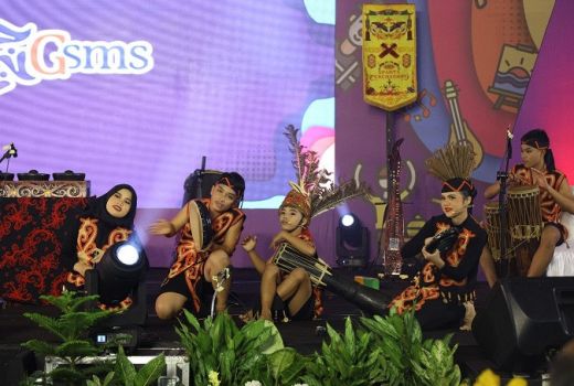 Penampilan Siswa Lewat Pesona Khatulistiwa Diapresiasi Wali Kota - GenPI.co KALBAR
