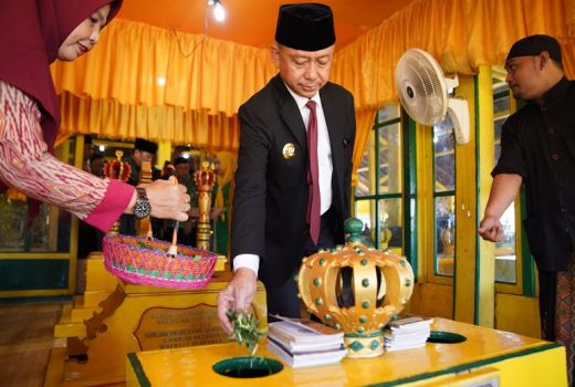 Kenang Jasa Pendiri Pontianak, Jajaran Pemkot Ziarah ke Makam Kesultanan - GenPI.co KALBAR