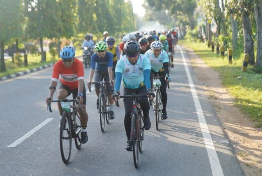 Peserta Happy Cycling Asal Kuching Rasakan Semarak Hari Jadi Pontianak - GenPI.co KALBAR