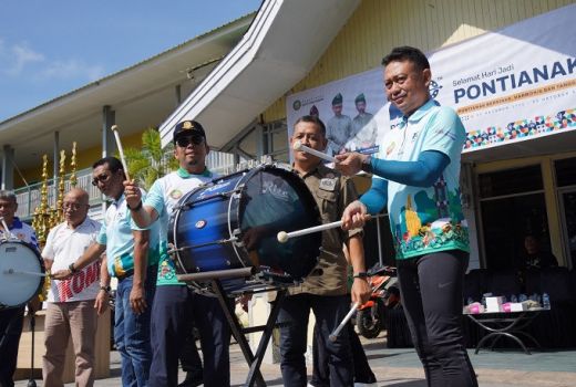 Drumband Asal Pontianak Diharapkan Bisa Berkiprah di Nasional - GenPI.co KALBAR