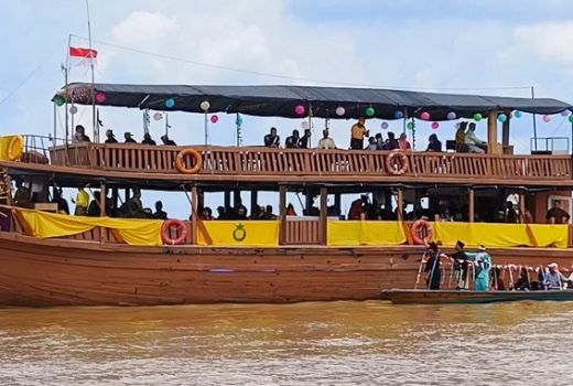 Susuri Sungai Kapuas, Napak Tilas Kenang Sejarah Berdirinya Pontianak - GenPI.co KALBAR